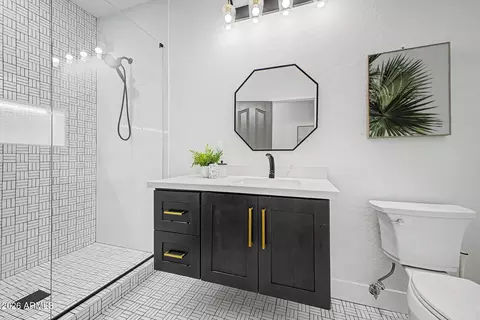 Bath - 4189 E Lafayette Ave, Gilbert, AZ 85298 photo 3 of 6