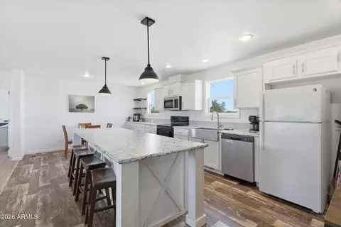 833 W Tepee St, Apache Junction, AZ 85120 photo 12