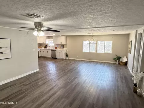 1562 S Desert View Pl, Apache Junction, AZ 85120 photo 13