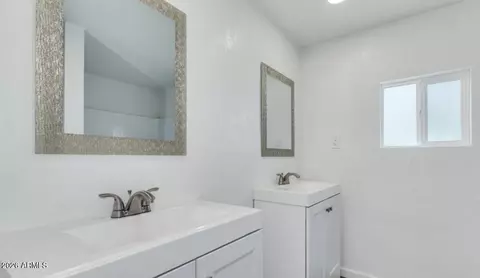 1562 S Desert View Pl, Apache Junction, AZ 85120 photo 7