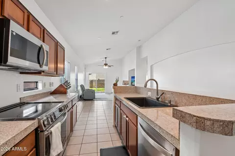 Kitchen - 5315 E Carmel Ave, Mesa, AZ 85206 photo 3 of 4