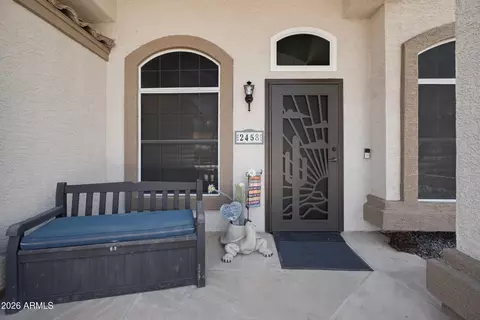 Exterior - 2458 E Cathedral Rock Dr, Phoenix, AZ 85048 photo 4 of 8