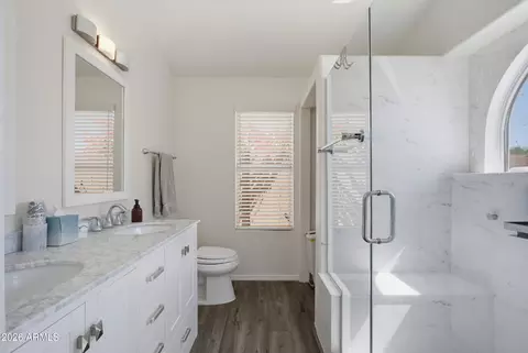 Bath - 2458 E Cathedral Rock Dr, Phoenix, AZ 85048 photo 1 of 4