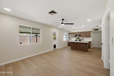 252 E 9th Dr, Mesa, AZ 85210 photo 7