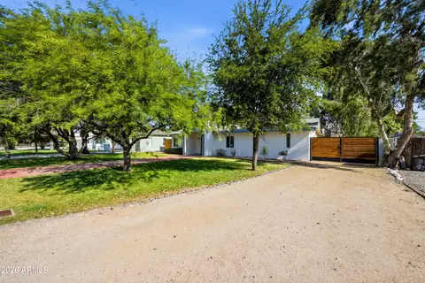Exterior - 2209 E Windsor Ave, Phoenix, AZ 85006 photo 3 of 12