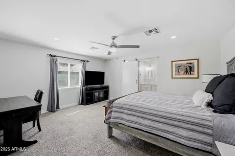 Bedroom - 2209 E Windsor Ave, Phoenix, AZ 85006 photo 6 of 8