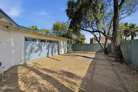 Exterior - 2209 E Windsor Ave, Phoenix, AZ 85006 photo 12 of 12