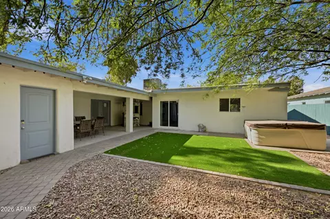 Exterior - 2209 E Windsor Ave, Phoenix, AZ 85006 photo 7 of 12