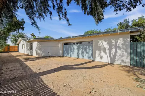 Exterior - 2209 E Windsor Ave, Phoenix, AZ 85006 photo 10 of 12