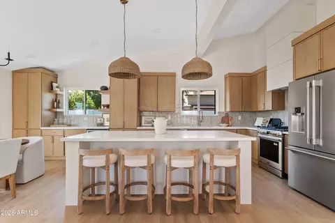 Kitchen - 3921 E Sahuaro Dr, Phoenix, AZ 85028 photo 2 of 6