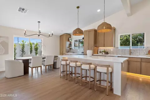 Kitchen - 3921 E Sahuaro Dr, Phoenix, AZ 85028 photo 3 of 6