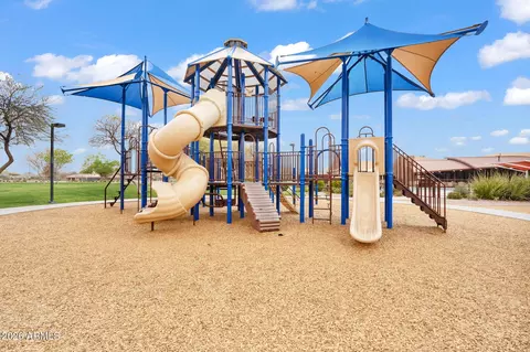 View/Area - 2183 E La Costa Dr, Gilbert, AZ 85298 photo 16 of 24