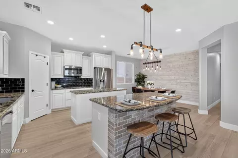 Kitchen - 2183 E La Costa Dr, Gilbert, AZ 85298 photo 1 of 7