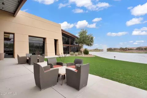 View/Area - 2183 E La Costa Dr, Gilbert, AZ 85298 photo 3 of 24