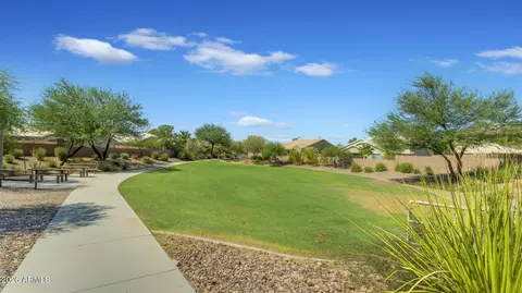 Exterior - 2183 E La Costa Dr, Gilbert, AZ 85298 photo 7 of 20