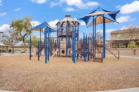 View/Area - 2183 E La Costa Dr, Gilbert, AZ 85298 photo 15 of 24