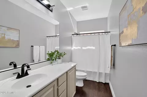 Bath - 2183 E La Costa Dr, Gilbert, AZ 85298 photo 4 of 4