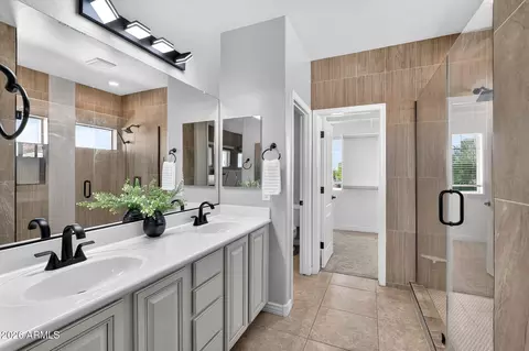 Bath - 2183 E La Costa Dr, Gilbert, AZ 85298 photo 1 of 4