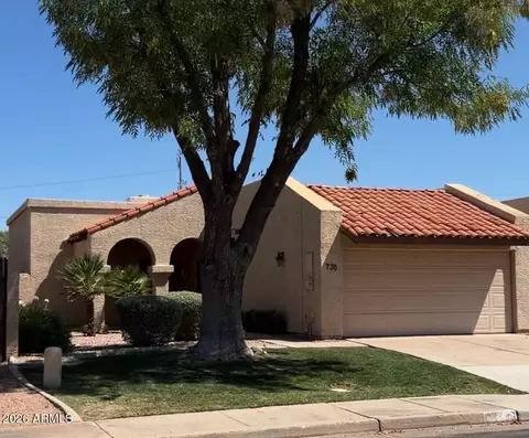 730 W Summit Pl, Chandler, AZ 85225