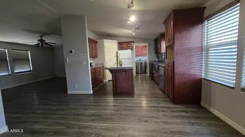 Other - 2200 N Delaware Dr #32, Apache Junction, AZ 85120 photo 6 of 9