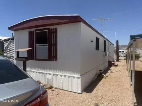 925 N Plaza Dr #40, Apache Junction, AZ 85120