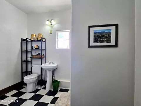 Bath - 69 And 69a Ok St, Bisbee, AZ 85603 photo 3 of 5