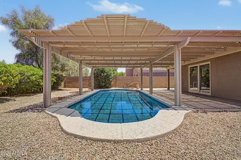 1680 E Balboa Dr, Casa Grande, AZ 85122