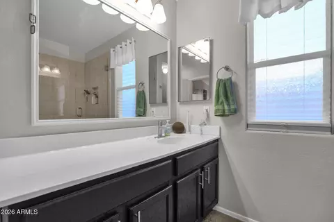 Bath - 2258 E Soft Wind Dr, Phoenix, AZ 85024 photo 3 of 4