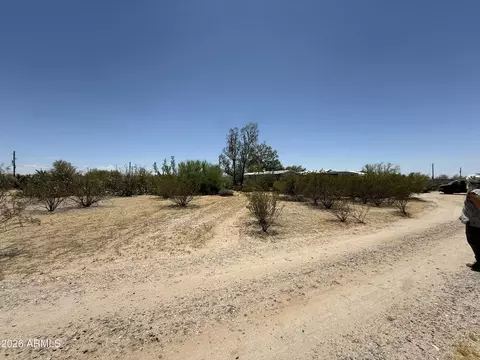 Exterior - 3764 N Razorback Dr, Florence, AZ 85132 photo 4 of 5