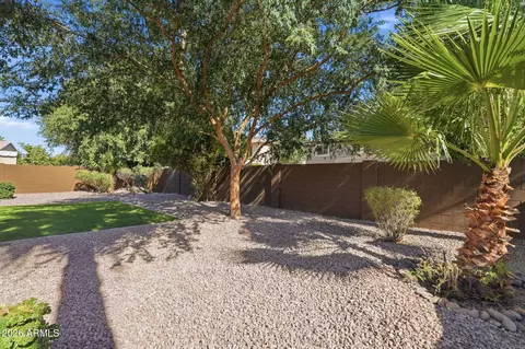 Exterior - 1689 E Iris Dr, Chandler, AZ 85286 photo 2 of 5