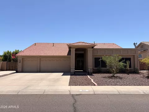 9117 S 48th Dr, Laveen, AZ 85339