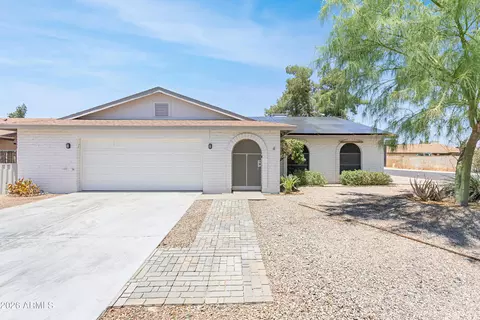 4056 W Mercer Ln, Phoenix, AZ 85029