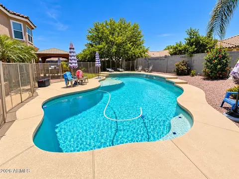 Exterior - 11404 E Renata Ave, Mesa, AZ 85212 photo 4 of 6