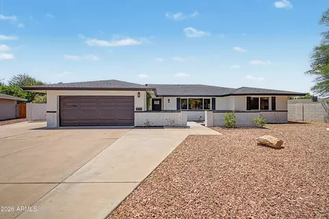 3234 S Allred Dr, Tempe, AZ 85282