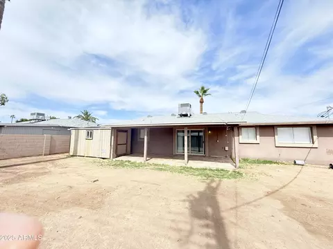 Exterior - 7202 N 36th Ave N, Phoenix, AZ 85051 photo 4 of 4