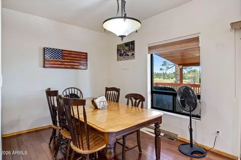 Dining - 2231 Fairway Dr, Overgaard, AZ 85933 photo 1 of 1