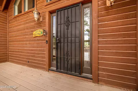 Exterior - 2231 Fairway Dr, Overgaard, AZ 85933 photo 10 of 14