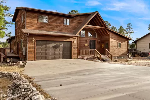 Exterior - 2231 Fairway Dr, Overgaard, AZ 85933 photo 6 of 14