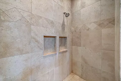 Bath - 2231 Fairway Dr, Overgaard, AZ 85933 photo 3 of 7