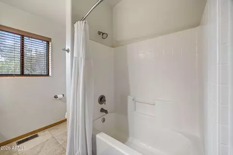 Bath - 2231 Fairway Dr, Overgaard, AZ 85933 photo 7 of 7