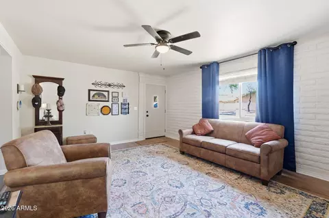 Living - 102 W Hackamore Ave, Gilbert, AZ 85233 photo 1 of 4