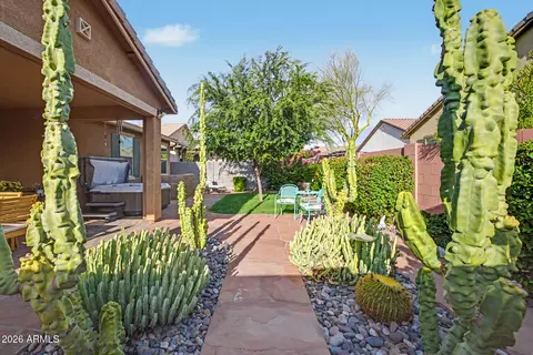 3925 E Constitution Dr, Gilbert, AZ 85296 photo 2