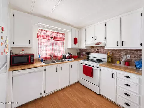 9501 E Broadway Rd #77, Mesa, AZ 85208 photo 3