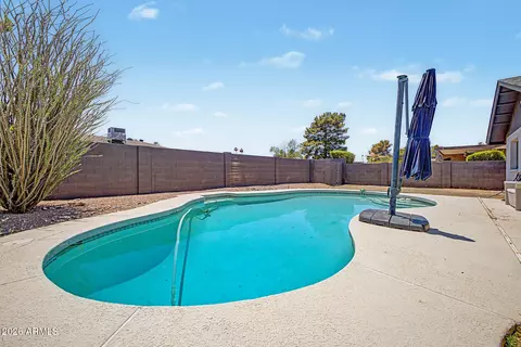 Exterior - 1139 E Watson Dr, Tempe, AZ 85283 photo 8 of 8