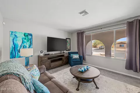 Living - 1139 E Watson Dr, Tempe, AZ 85283 photo 2 of 4