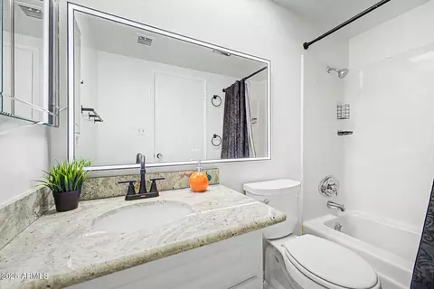 Bath - 4302 N 85th Ave, Phoenix, AZ 85037 photo 3 of 3