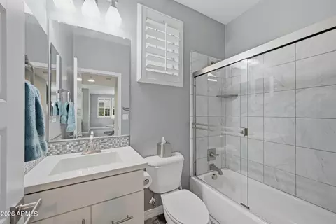 Bath - 3444 E Appleby Dr, Gilbert, AZ 85298 photo 4 of 4