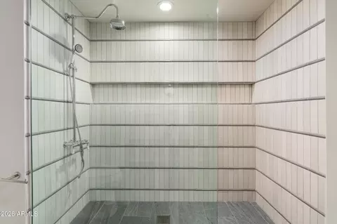 Bath - 3744 E Turney Ave, Phoenix, AZ 85018 photo 6 of 7