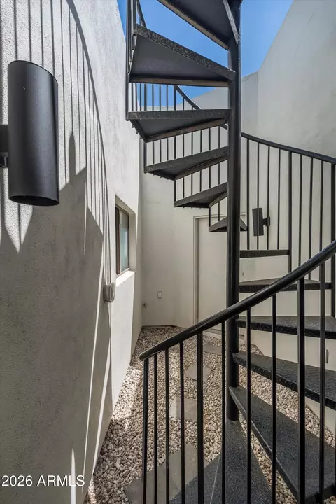 Exterior - 3744 E Turney Ave, Phoenix, AZ 85018 photo 7 of 8