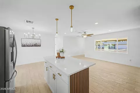Kitchen - 11625 N 20th Ave, Phoenix, AZ 85029 photo 2 of 4